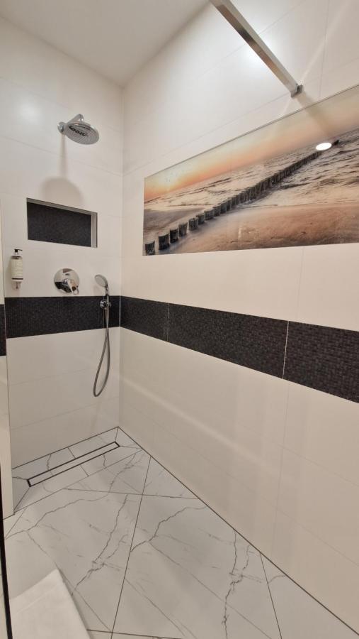 Astra Apartament Porta Mare Dziwnówek Buitenkant foto
